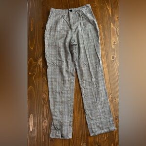 PrettyLittleThing Women's Gray Checkered Trousers